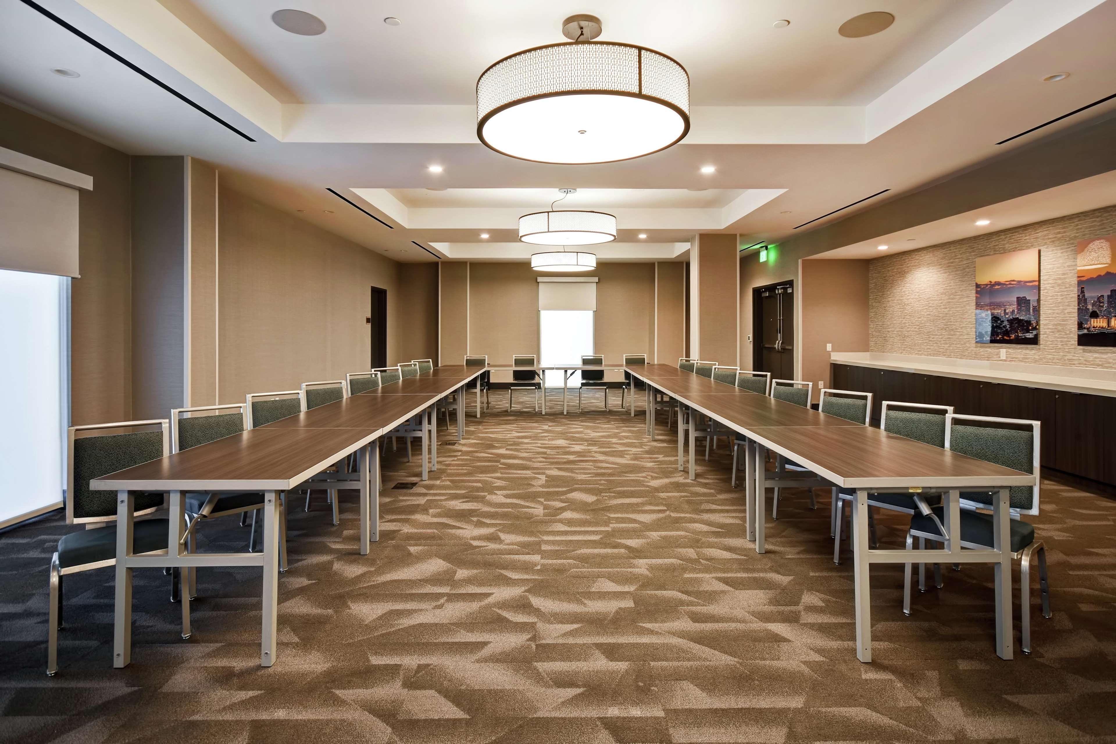 Home2 Suites By Hilton Los Angeles Монтебелло Экстерьер фото