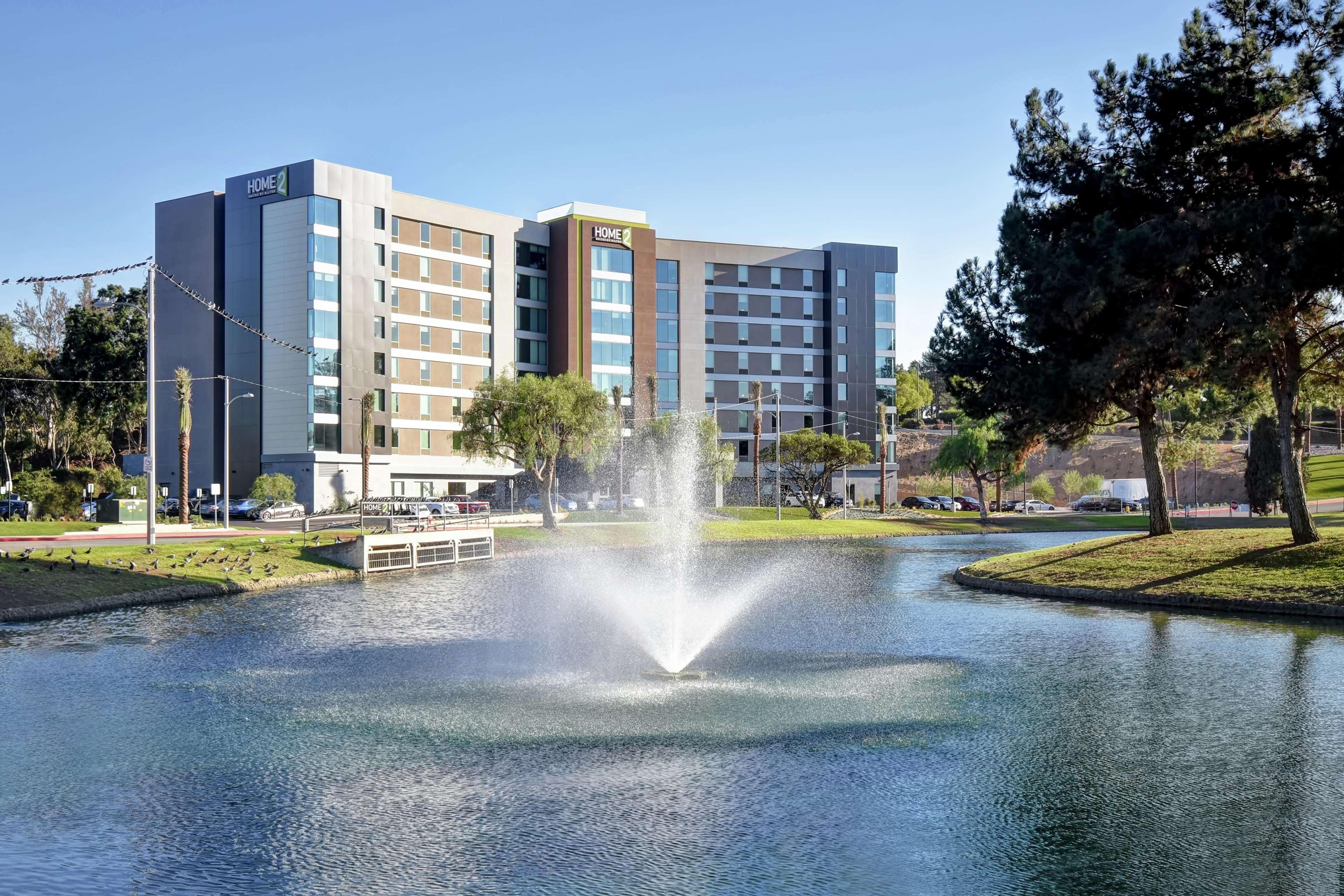 Home2 Suites By Hilton Los Angeles Монтебелло Экстерьер фото