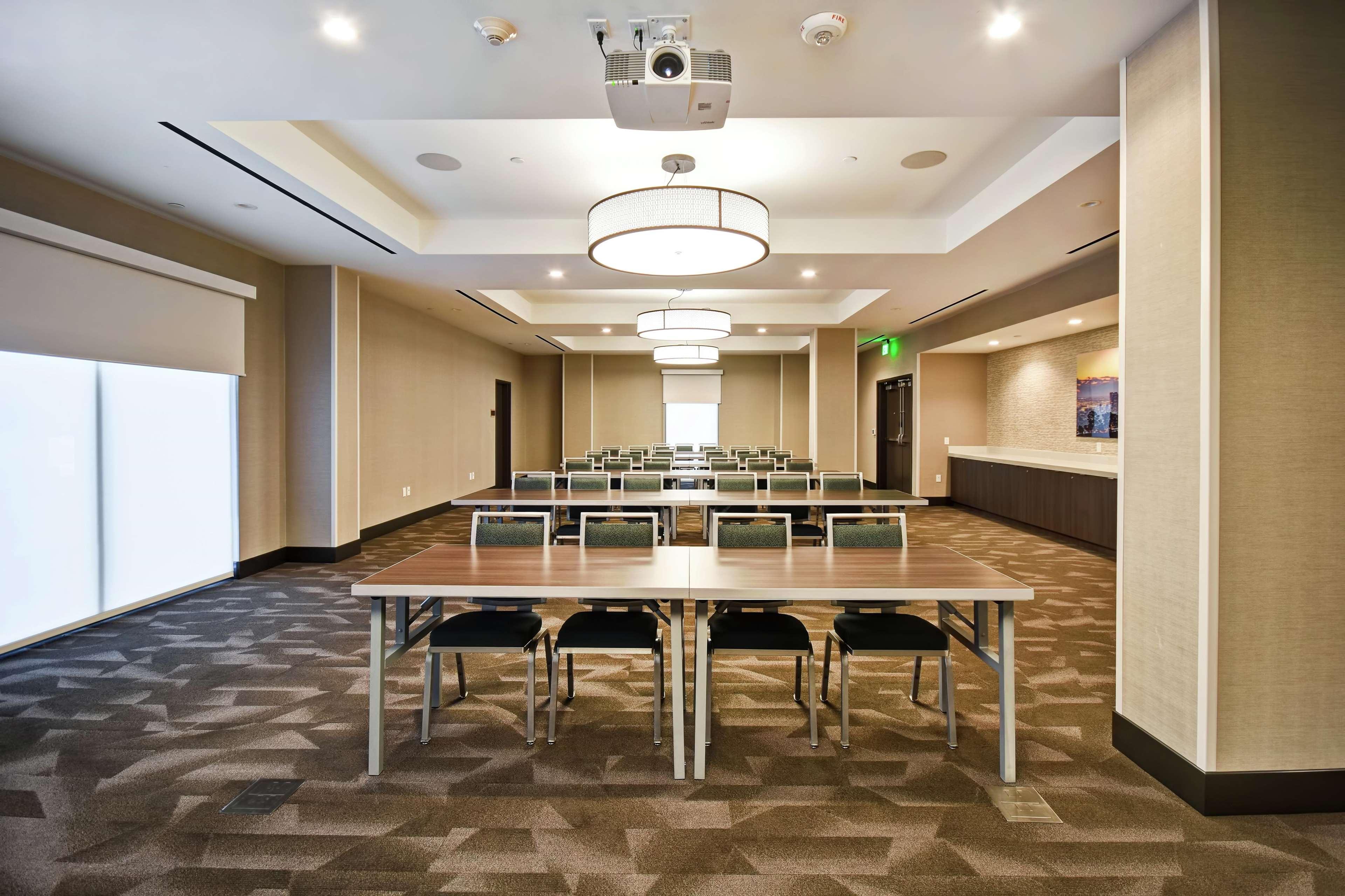 Home2 Suites By Hilton Los Angeles Монтебелло Экстерьер фото