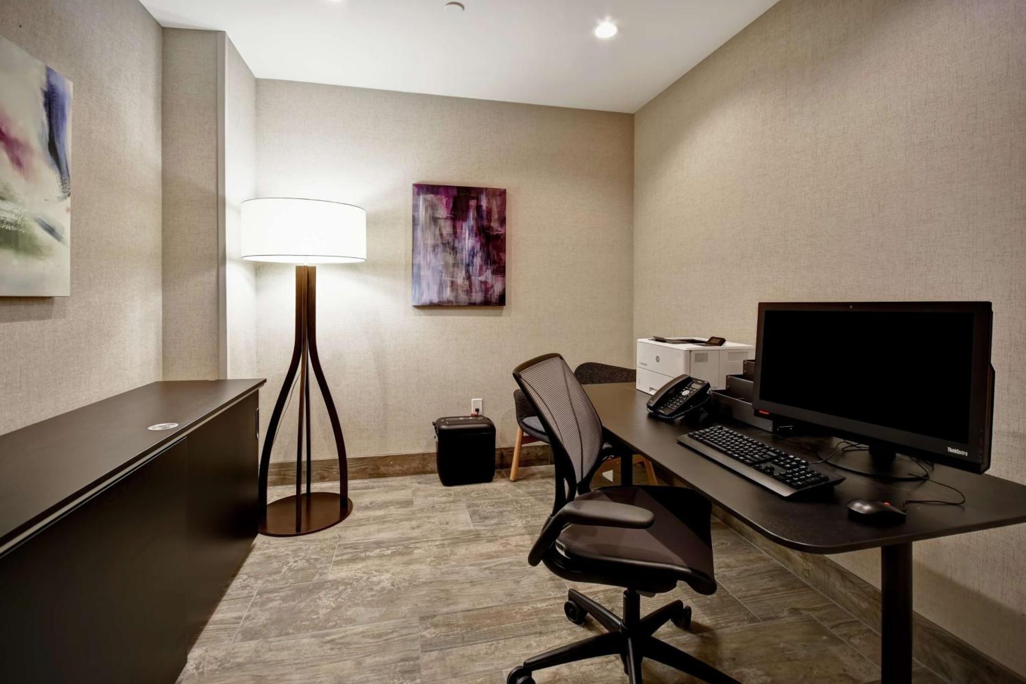 Home2 Suites By Hilton Los Angeles Монтебелло Экстерьер фото