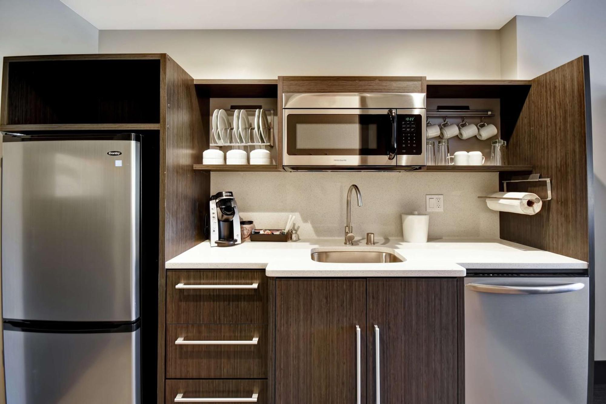 Home2 Suites By Hilton Los Angeles Монтебелло Экстерьер фото